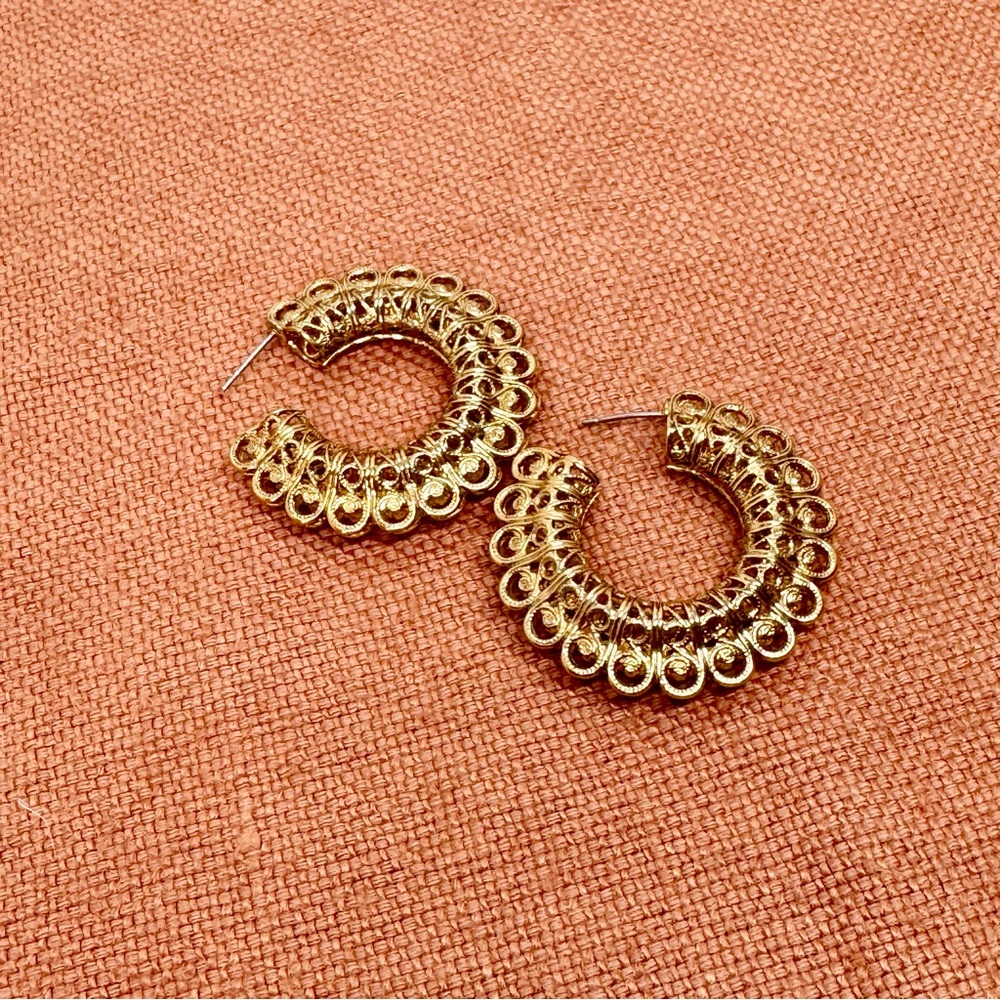 Vintage Filigreed Goldtone Hoop Earrings